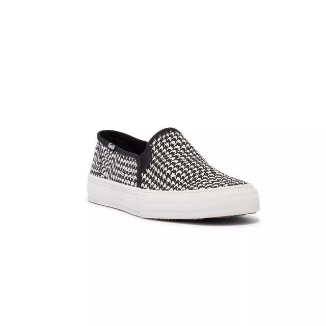 Black and white slip on sneakers sales
