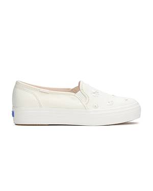 ★Keds★ Triple Canvas_5XM01542D_611 Keds The Platform Canvas Lace Up - Free Shipping | KEDS
