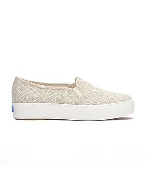 ★Keds★ Bridge Canvas_1WF65863E_097 Keds Triple Decker Canvas Daisy Embroidery Slip On - Free